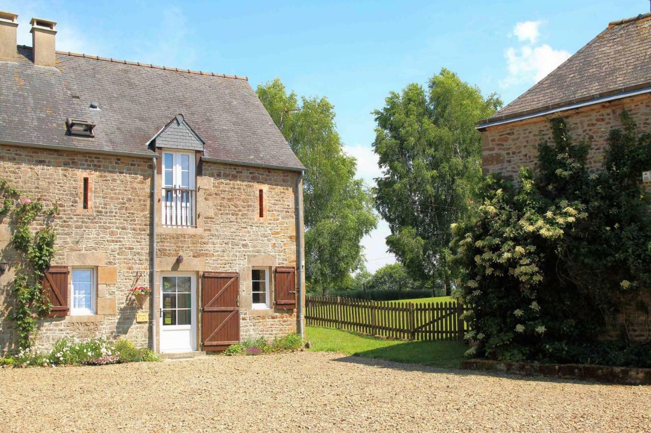 Villa Le Hutereau - Muscadet à Saint-Denis-de-Gastines Extérieur photo